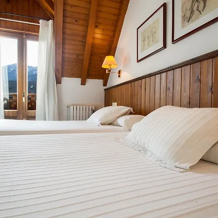 Ribaeta Hotel 2*